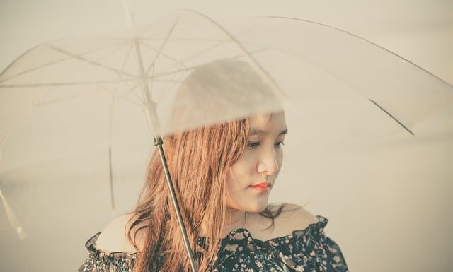 Asimetrik Kaşlar Nasıl Düzeltilir? Asimetrik Kaşlar Nasıl Düzeltilir?