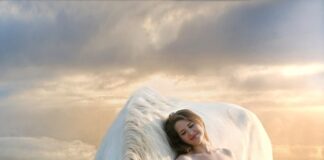 Doğal Görünen Makyaj Nasıl Yapılır? Doğal Görünen Makyaj Nasıl Yapılır?