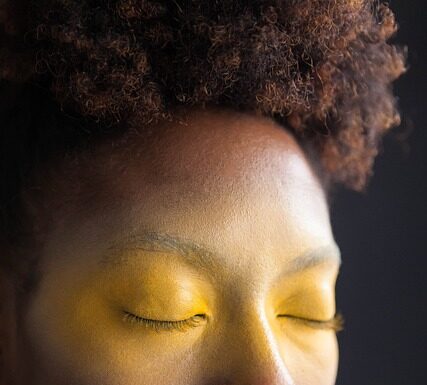 Doğal Kirpik Uzatma Yöntemleri Nelerdir? Doğal Kirpik Uzatma Yöntemleri Nelerdir?