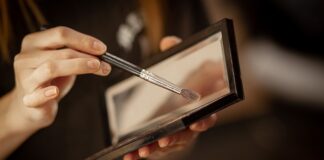 Saç Kırıklarını Önlemenin Püf Noktaları Nelerdir? Saç Kırıklarını Önlemenin Püf Noktaları Nelerdir?