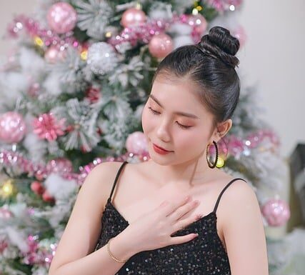 Yüz Şekline Göre Kontür Nasıl Yapılır? Yüz Şekline Göre Kontür Nasıl Yapılır?